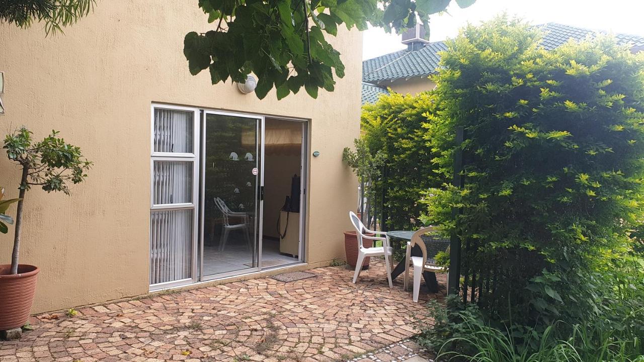 Matina Guest House Johannesburg Luaran gambar